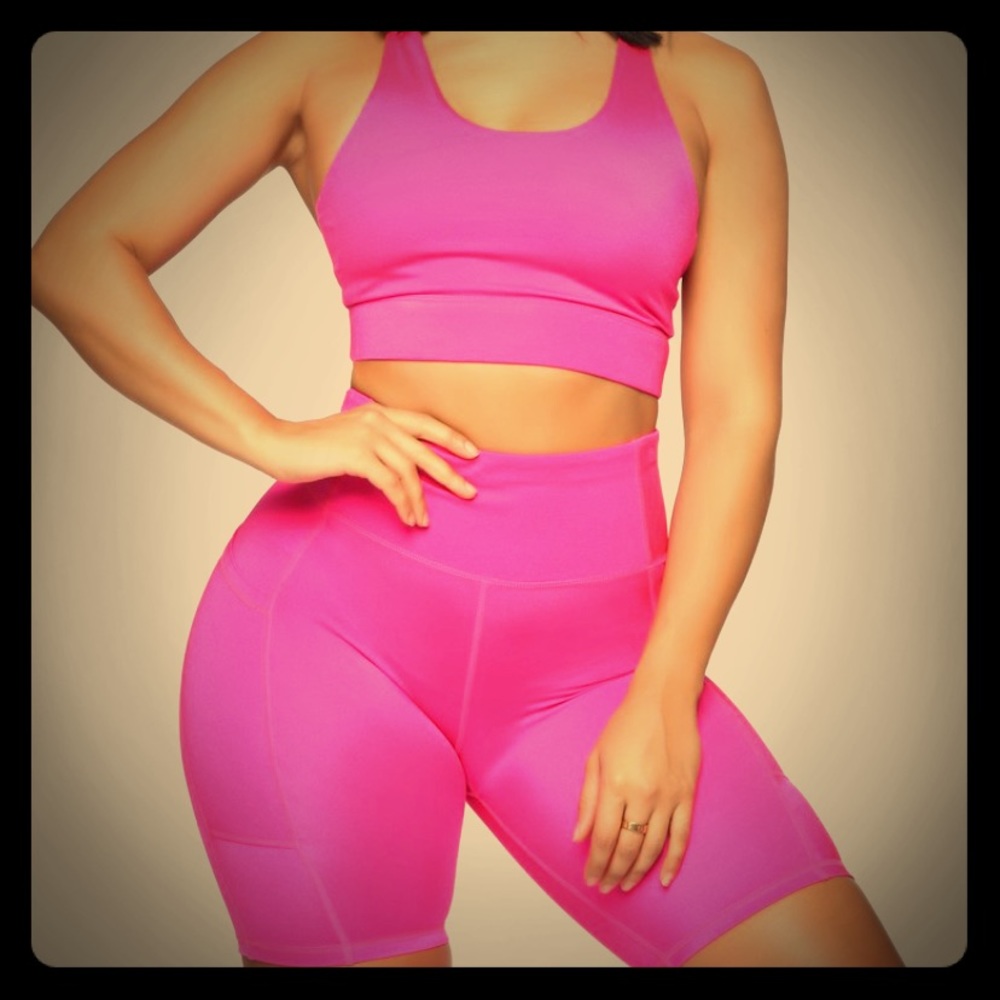 Fashion Nova Won Me A Trophy Set - Top M/Bottom L